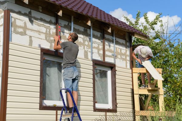 Cost of Handyman Siding Repair in Carrollton
