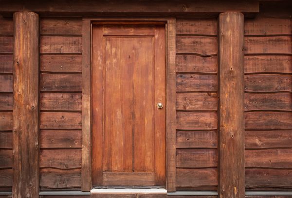Log Cabin Siding Installation in Carrollton